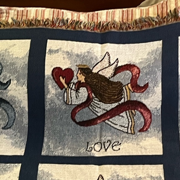 Gorgeous 100% Cotton Angel Paned Blanket - Picture 12 of 16